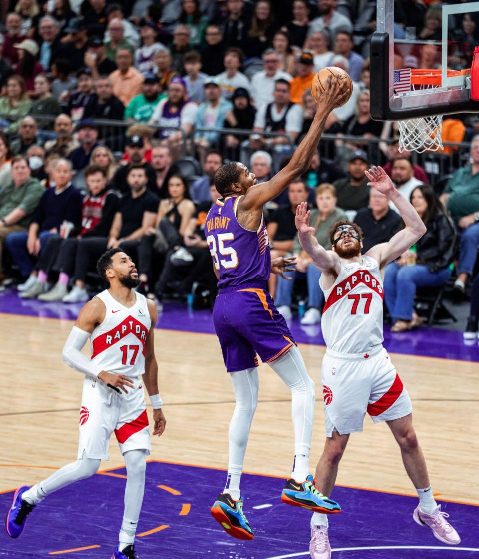 老鹰三巨头联手，球队未来可期得分突破，助攻爆棚冲击季后赛！的简单介绍